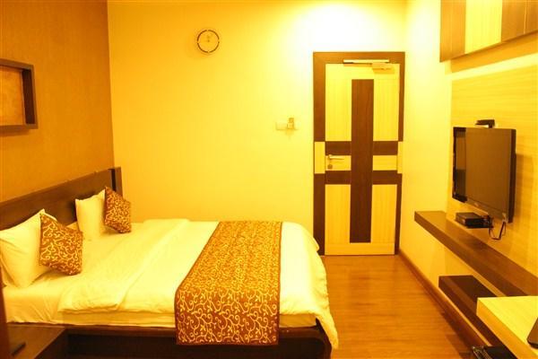 Princess Hotel Ankleshwar Exterior foto