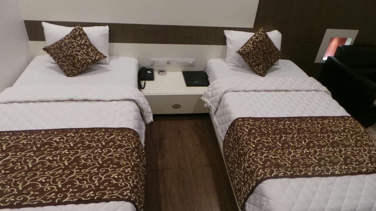 Princess Hotel Ankleshwar Exterior foto
