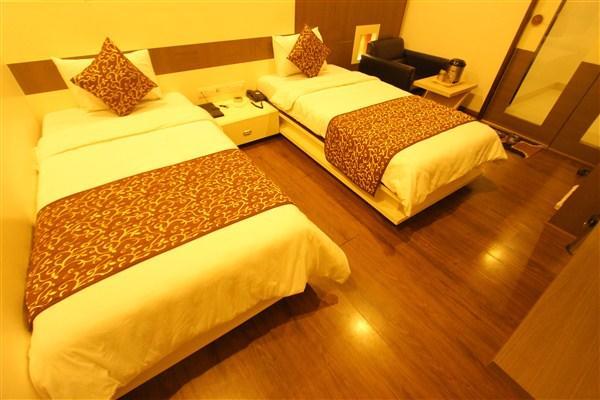 Princess Hotel Ankleshwar Exterior foto